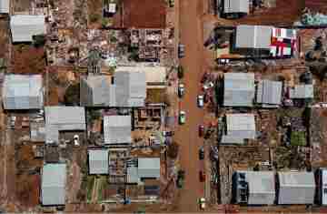 Rio Bonito do Iguaçu - Cobertura das casas danificadas deve ser concluída neste fim de semana